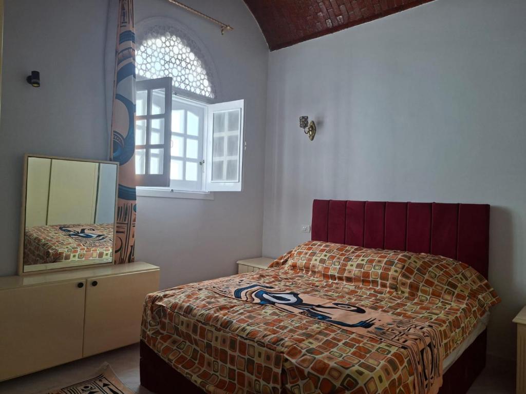room-thumbnail